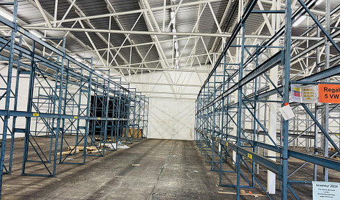 Bad Nenndorf: Hall spaces for rent.