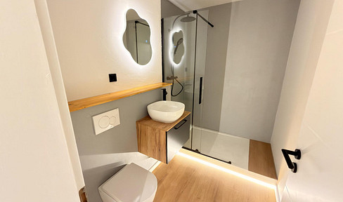 First occupancy after renovation – available immediately! // +Underfloor heating // +New central heating system to be installed in 2025.