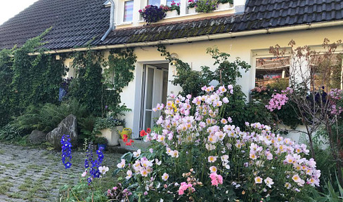 Haus für Inidividualisten + Genießer