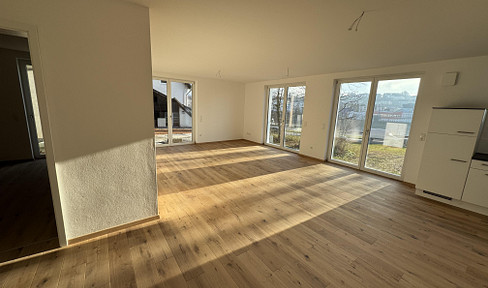 2-room apartment with a large terrace - centrally located.