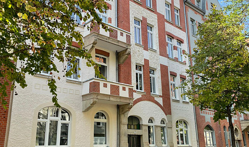 Stilvolle 3-Zimmer-Altbauwohnung mit 2 Balkonen – Jugendstilflair & sonniger Gartenbalkon