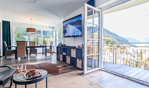 Dreamlike view: 135m² panoramic apartment directly above the waterfall, available without any commission fees – just like at the Eurovision Song Contest.