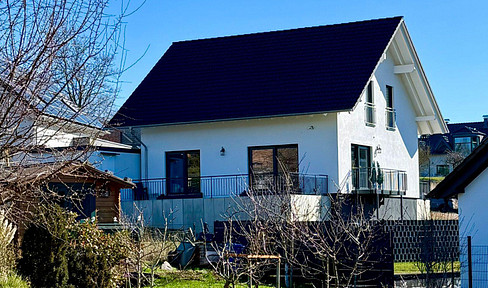 New construction in 2024 | Modern single-family home with panoramic views and a large terrace | Available immediately.