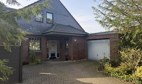 Modern single-family house near the Zwischenahner Meer lake.
