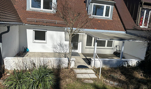 Haus, 150 m² Südgarten, Kamin & Fußbodenheizung – ruhige Lage am Bach in Oberschleißheim b. München