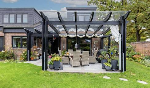 Extravagant and impressive architect-designed house.