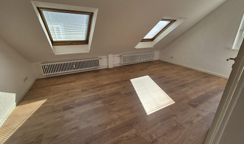Brand new, beautiful 2-room apartment, just a 2-minute walk from the Schierstein harbor.