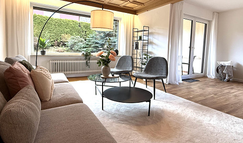 Ready for occupancy - Detached house - Additional large roof terrace - 2 garages - Popular location - For sale by owner.