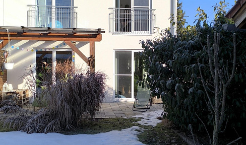 Detached house in Miesbach, in a prime location - no real estate agent fees.