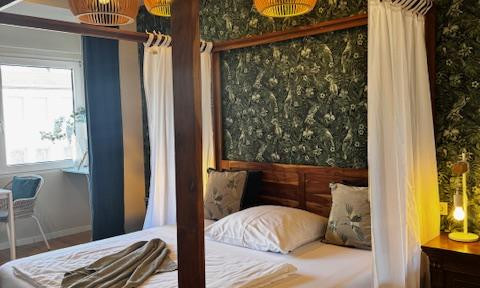 Möblierte Wohnung Citylage, Einbauküche, Parkett, WLAN