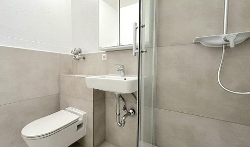 Newly renovated 2-room apartment with balcony – Wiesbaden.