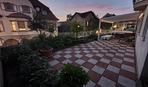 Spacious 5-room apartment in LU/Friesenheim.