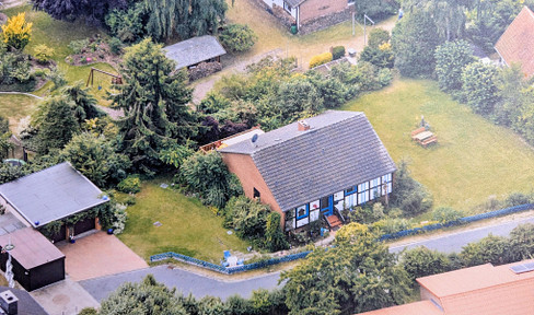 Schönes Fertighaus in ruhiger Lage