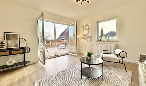 New: Renovated semi-detached house near the Baltic Sea with a large sun terrace. Ready to move in immediately!