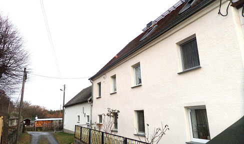 219 m² Wohnfläche + Hof + Werkstatt + 1.780 m² Grundstück