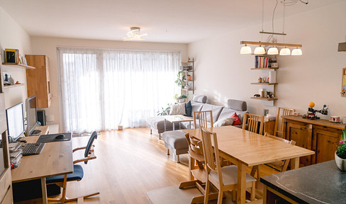 Schöne Gartenwohnung in großzügiger moderner Anlage