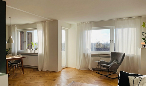 Charming, unfurnished 3.5-room attic apartment.