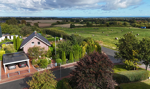 Einfamilienhaus auf Traumgrundstück mit Ostseeblick