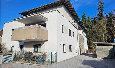 Luxurious 5-room garden apartment on one level, with underground parking, and no realtor fees.