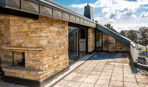 For sale: a 3.5-room penthouse apartment in Pforzheim-Rod, directly from the owner.