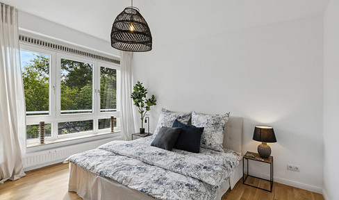 Helle 3-Zimmer-Wohnung mit Balkon, Stellplatz und Einbauküche