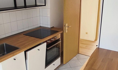 Renovierte helle 3-Zimmerwohnung in Stadtfeld Ost