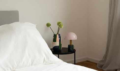 First occupancy after renovation: 4-room apartment with castle views in the center of Königstein.