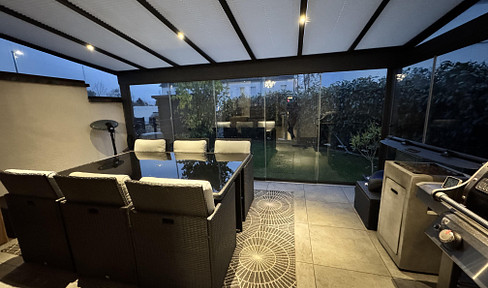 Modernes Reihenendhaus in naturnaher Wohnlage im Bieterverfahren - ohne Makler!