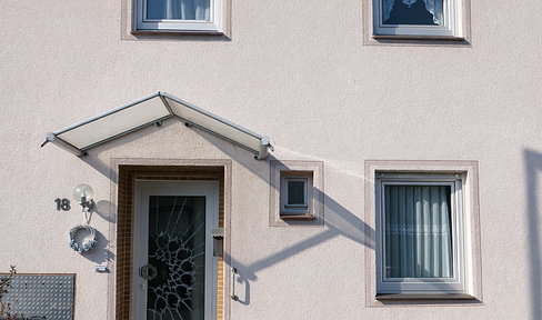 For sale: a terraced house in Schwalbach, Taunus.