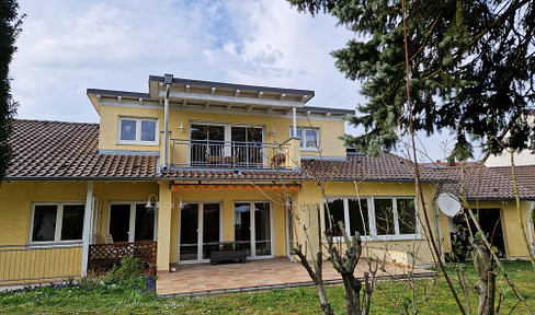 Large, comfortable house in the quiet heart of the village.