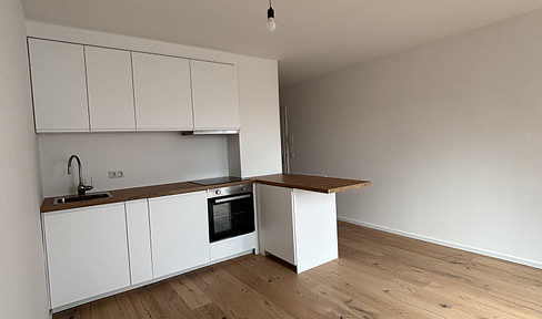 Modern and bright 2-room apartment with a green view, located in 1130 Vienna.