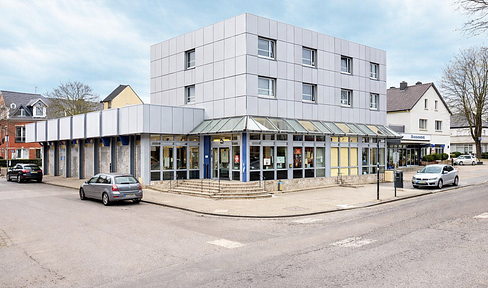 Office spaces for rent, ranging from 20-25 square meters, in Duisburg.