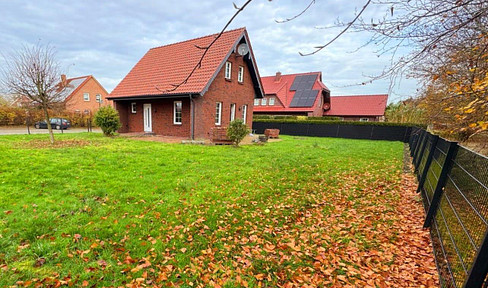 Detached family home, available commission-free.