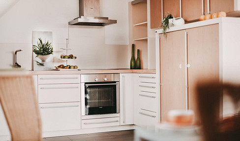 4-room attic apartment in Hamberge.