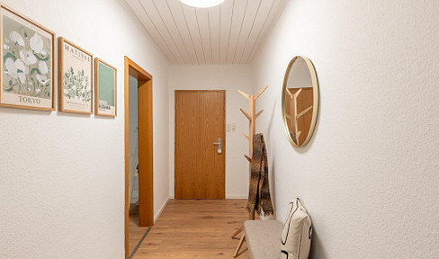 Bright, renovated 3-room apartment with a balcony, located in a desirable area of Duisburg-Duissern.