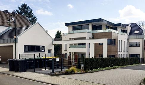 Penthouse apartment with views over the Siegauen wetlands to the Siebengebirge mountain range.