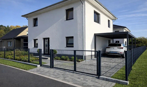 New city villa – Available for first occupancy! Enjoy the same level of personalization as if it were your own home.