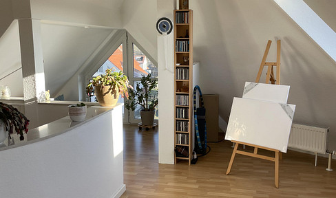 3 Zimmer Maisonette Wohnung über den Dächern von Rosbach v.d.H