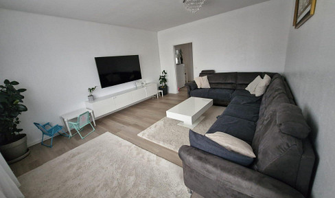 Modern 4-room apartment with panoramic views in Wiesbaden-Klarenthal.