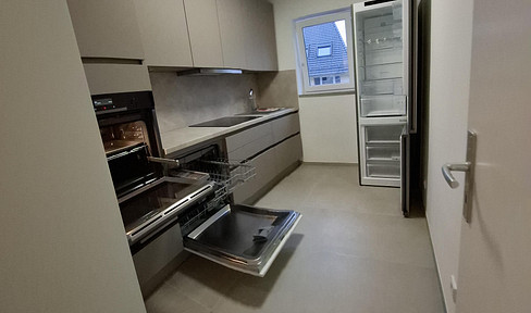 Charming 2.5-room apartment with a balcony in Frankfurt/Nordend.