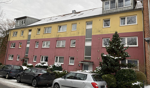 Ideal investment opportunity! Two rented 2.5-room apartments in a central location in Buchholz.