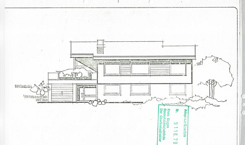 Detached house, no realtor fees.