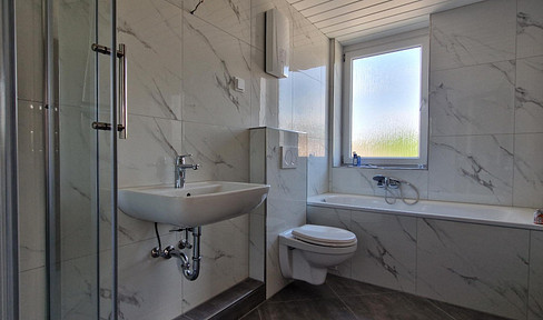 Living with tranquility and a wide view – a well-maintained 94.16 m² apartment in a peaceful location.