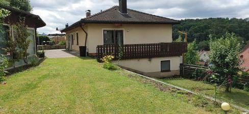 Private sale – House with two apartments, sunny and flexible to suit your lifestyle.