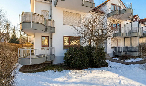 Stylishly renovated and immediately available – 2-room apartment in Bannewitz.
