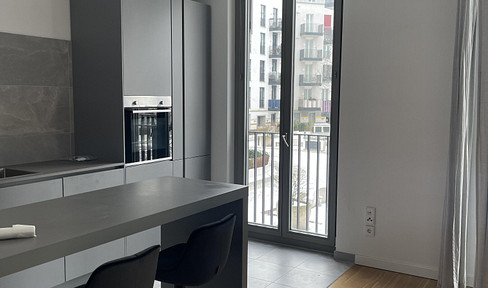 Helle 2-Zimmer-Wohnung, Kurz- oder Langzeitmiete