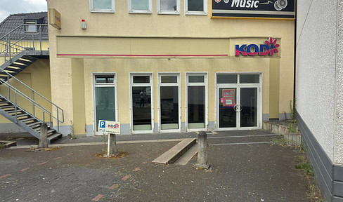 Attractive retail space in a prime location: Your new business location at Kronengarten in Hilden.
