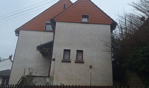 House for sale in Martinshöhe.