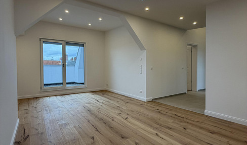 Neubau im Altbau - Lichtdurchflutete Dachgeschosswohnung in Berlin-Schöneberg