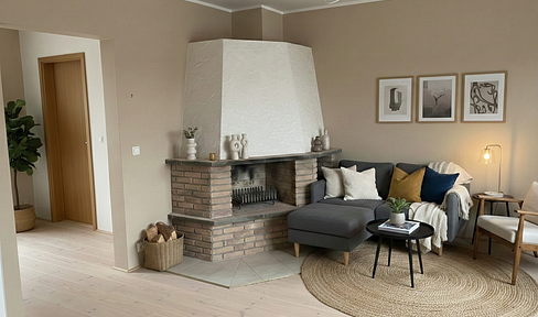 Brand new apartment after renovation: 3.5-room apartment with panoramic views and a fireplace.